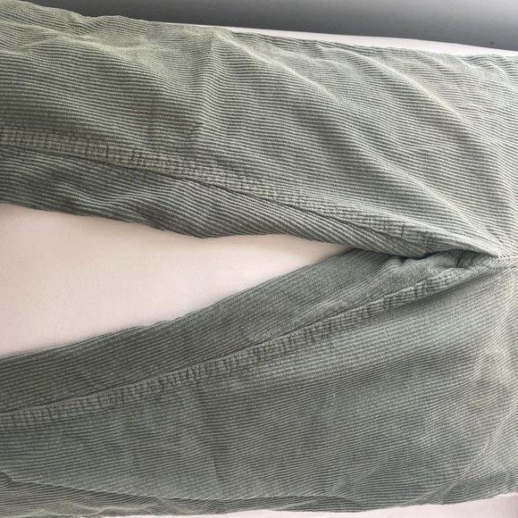 Urban Outfitters BDG Green Corduroy High Waisted Pant - Picture 5 of 6